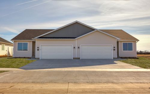 2725 13th St Ne, Bondurant, IA, 50035-2700 | Card Image