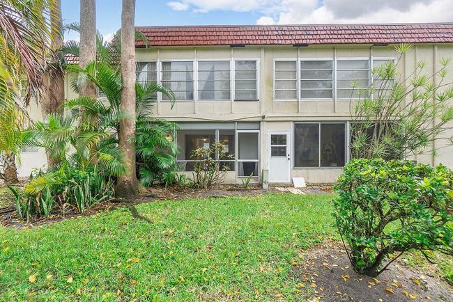 APT-106 - 31 Abbey Ln, Condo with 2 bedrooms, 2 bathrooms and null parking in Delray Beach FL | Image 7