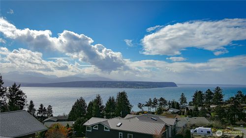 85 Quinault Loop, Port Townsend, WA, 98368-9464 | Card Image