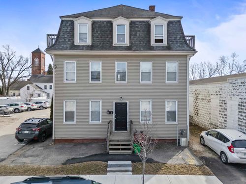 28 5th St, Dover, NH, 03820-2950 | Card Image