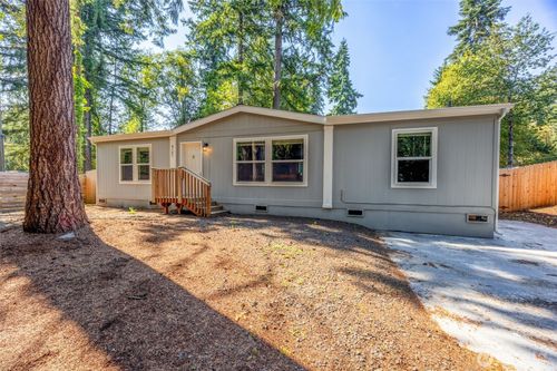 8107 Mazama Ct Sw, Olympia, WA, 98512-2462 | Card Image