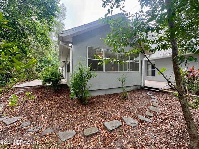 1817 Hopkins Creek Ln, House other with 3 bedrooms, 2 bathrooms and null parking in Neptune Beach FL | Image 37