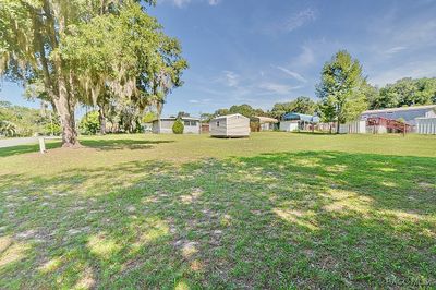 8069 E Penbrook Lane, House other with 2 bedrooms, 1 bathrooms and null parking in Floral City FL | Image 3