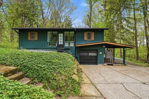 2589 Beechwood Rd, New Wilmington, PA, 16142-5011 | Card Image