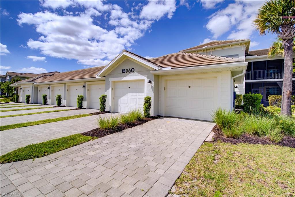 Residential in PUNTA GORDA 5