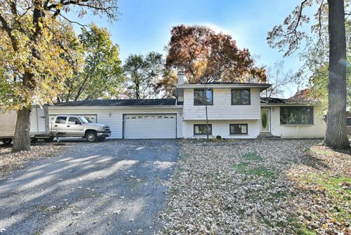 29w265 Lee Rd, West Chicago, IL, 60185-2026 | Card Image