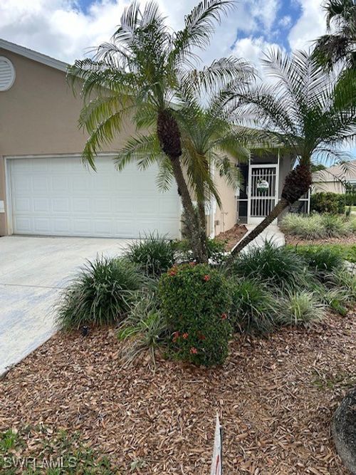 20708 Country Barn Dr, ESTERO, FL, 33928-2233 | Card Image