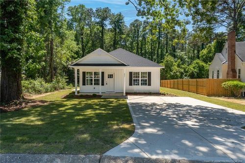 237 Windsor Dr, Fayetteville, NC, 28301-4368 | Card Image