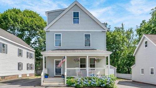 13 Lincoln Ct, Amesbury, MA, 01913-3311 | Card Image