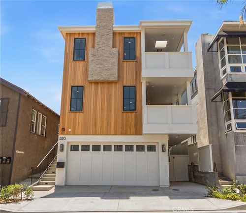 320 1st, Manhattan Beach, CA, 90266 | Card Image