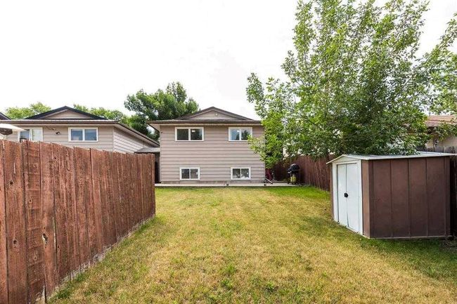 93 Simon Fraser Blvd W, Home with 4 bedrooms, 2 bathrooms and 3 parking in Lethbridge AB | Image 22