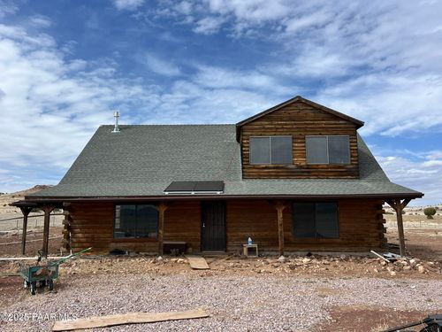 46950 N Falcon Flight Way, Ash Fork, AZ, 86320 | Card Image