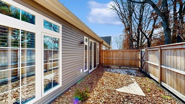 705 England Rd, Townhouse with 3 bedrooms, 3 bathrooms and 2 parking in Cranberry Twp PA | Image 25