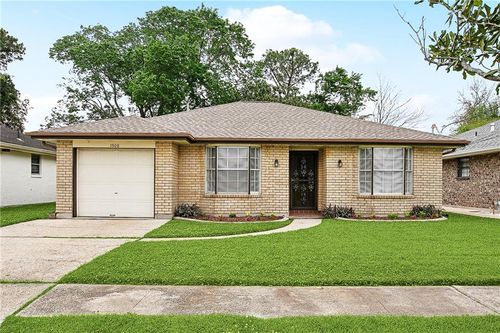 1908 Persimmon Ave, Metairie, LA, 70001-2346 | Card Image