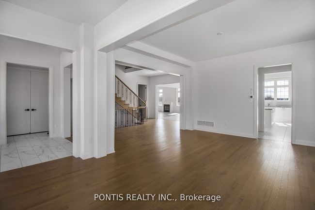 89 Marigold Blvd, House other with 5 bedrooms, 5 bathrooms and 4 parking in Tottenham ON | Image 13