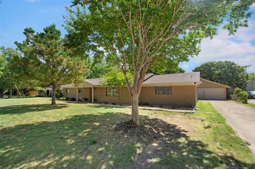 615 Stonecrest Road, Argyle, TX, 76226 | Card Image