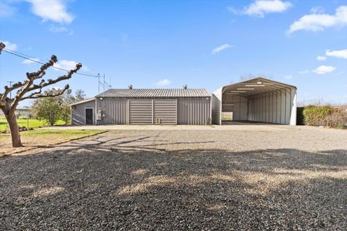 8335 Bailey Rd, Yuba City, CA, 95993-9511 | Card Image