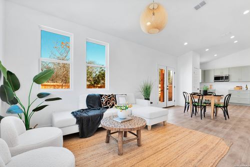 1535 Lennon St., San Antonio, TX, 78223 | Card Image