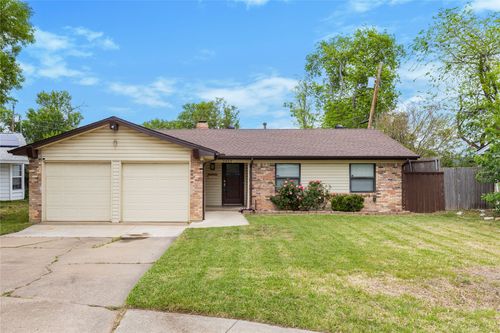 3925 Wind River Ct, Irving, TX, 75062-7251 | Card Image