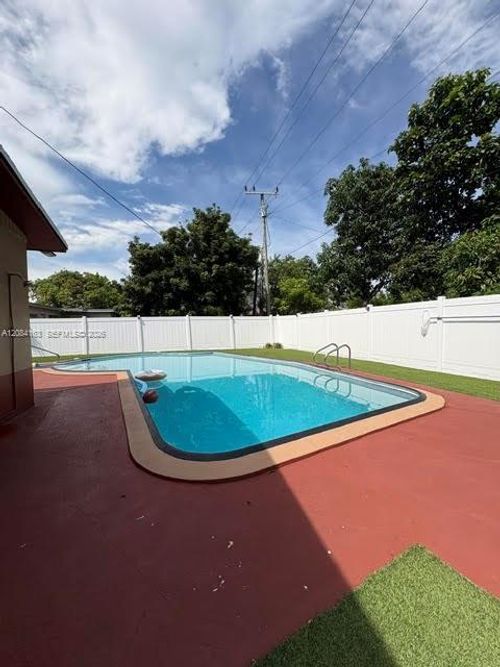 441 Ne 43rd St, Deerfield Beach, FL, 33064-4259 | Card Image