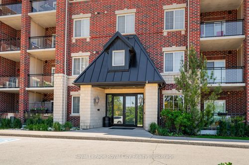 311-1440 Gordon St, Guelph, ON, N1L1C8 | Card Image