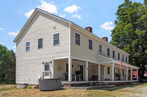 11 Turnpike Rd, Grafton, NH, 03240-3718 | Card Image