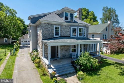 1230 E Lincoln Hwy, COATESVILLE, PA, 19320-3544 | Card Image