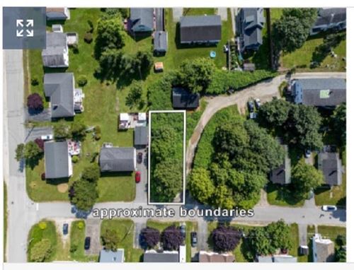 43 Beacon St, Yarmouth, NS, B5A2W5 | Card Image