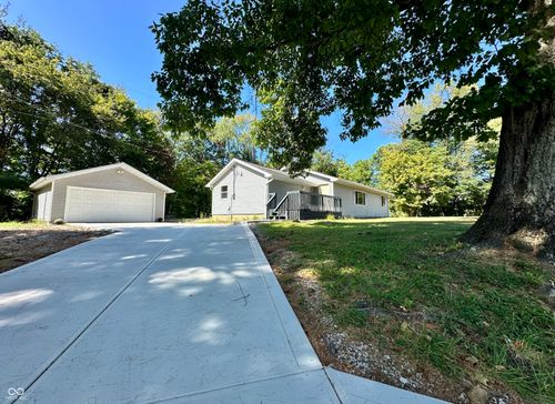 8781 N Old State Road 37, Bloomington, IN, 47408-9246 | Card Image