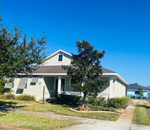 19 Lagoon Way, Titusville, FL, 32780-7309 | Card Image