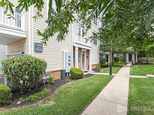 1705 Gabriel Ln, Highland Park, NJ, 08904-2168 | Card Image