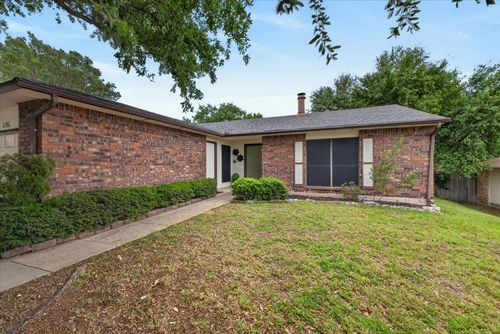 6506 Blackberry Dr, Arlington, TX, 76016-5101 | Card Image