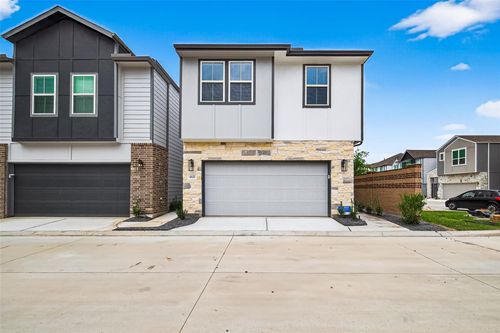 4121 Fig Grove St, Houston, TX, 77080-1177 | Card Image