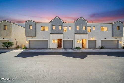 2251 W Laurie Ln, Phoenix, AZ, 85021-4208 | Card Image