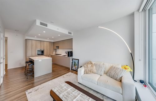 4006-3809 Evergreen Pl, Burnaby, BC, V3J0M1 | Card Image
