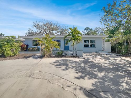 2826 46th St S, GULFPORT, FL, 33711-3714 | Card Image