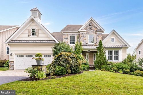 303 Park Hill Ln, NEWTOWN SQUARE, PA, 19073-3372 | Card Image