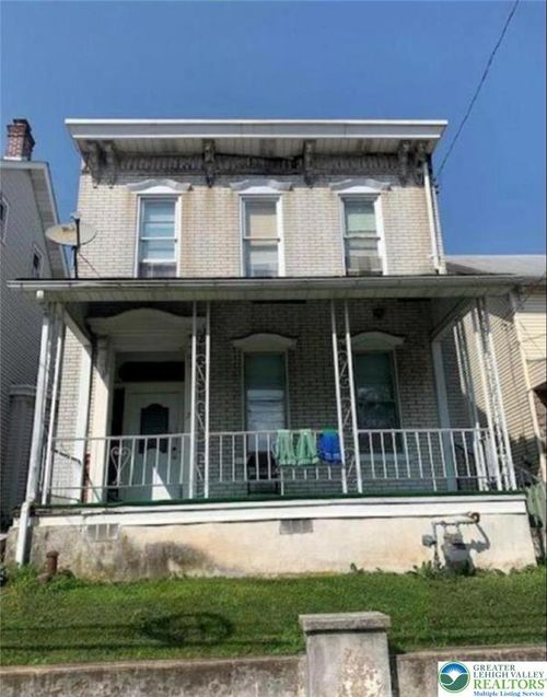 above-garage-29 2nd Street, Catasauqua Boro, PA, 18032 | Card Image