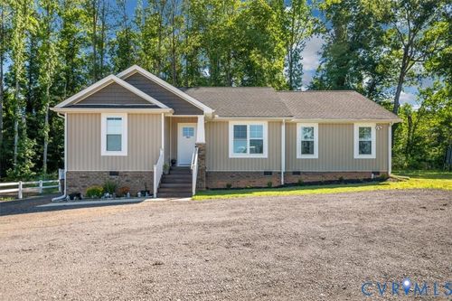 10224 Doyle Blvd, Mc Kenney, VA, 23872-2700 | Card Image