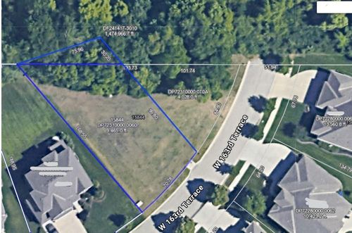 15844 W 163rd Ter, Olathe, KS, 66062-8245 | Card Image