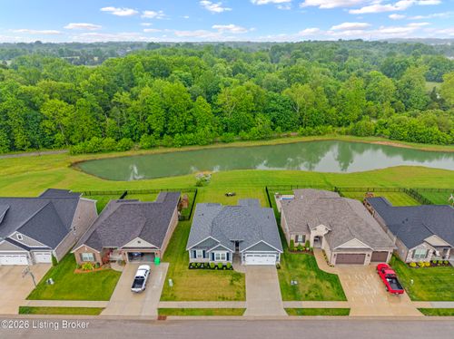 3035 Bridlewood Ln, New Albany, IN, 47150-9003 | Card Image