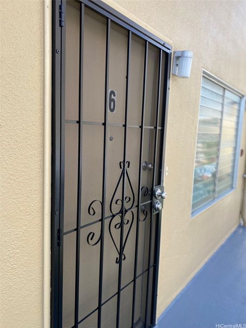 apt-6-829 Ala Lilikoi St, Honolulu, HI, 96818-2423 | Card Image