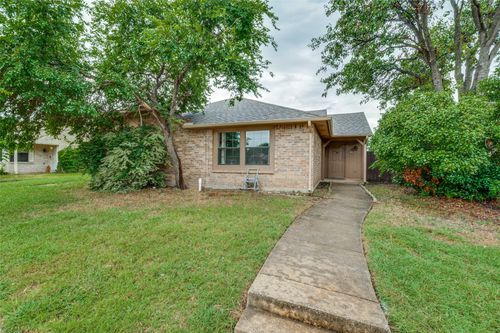 4461 Chapman St, The Colony, TX, 75056-3117 | Card Image