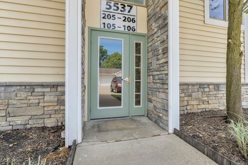 apt-106-5537 Beavercrest Dr, Lorain, OH, 44053-1705 | Card Image