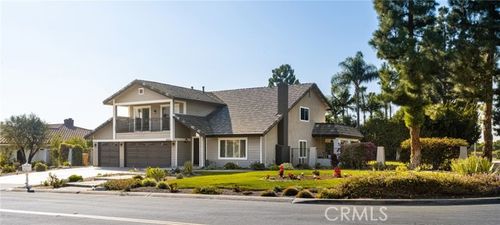 6001 Foxfield Ln, Yorba Linda, CA, 92886-5822 | Card Image