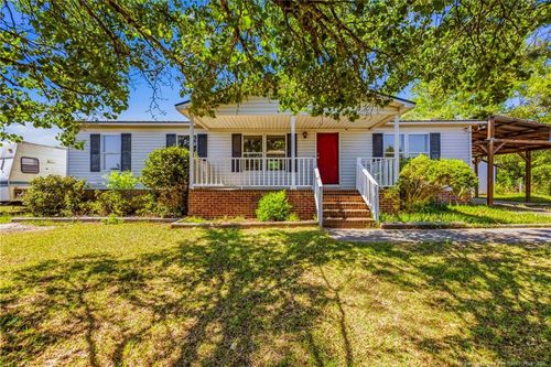 105 Valley Forge Way N, Cameron, NC, 28326 | Card Image