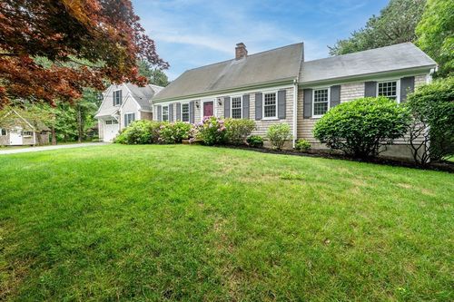 11 Barnes Lane, Yarmouth, MA, 02673 | Card Image