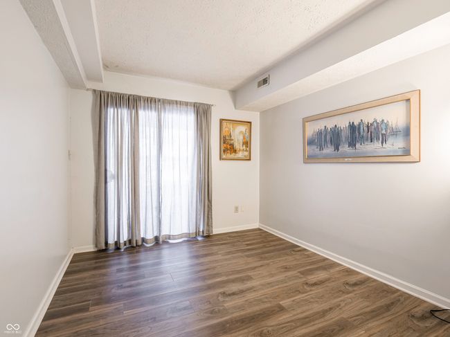 7629 Farm View Cir W, Condo with 2 bedrooms, 2 bathrooms and null parking in Indianapolis IN | Image 31