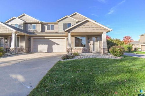 2814 E Brome Pl Place, Sioux Falls, SD, 57108 | Card Image