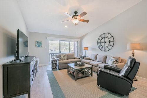 apt-106f-801 River Rd, Montgomery, TX, 77356-8085 | Card Image